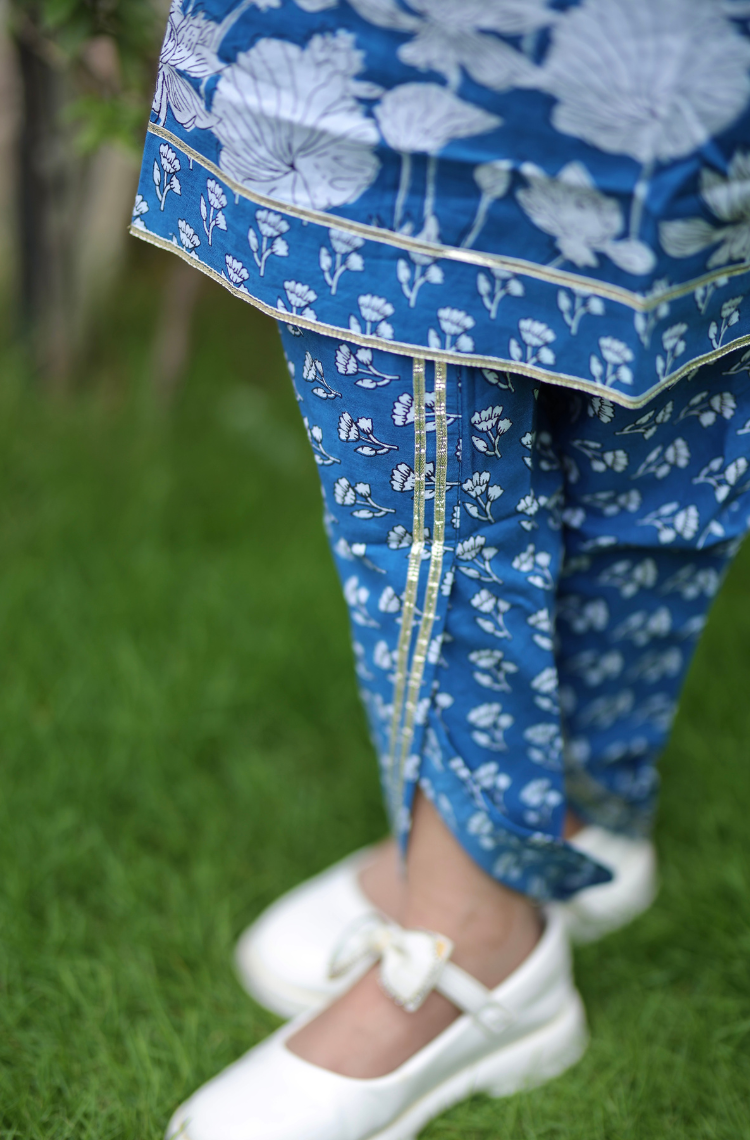 Neel Kamal Girls Dhoti Set