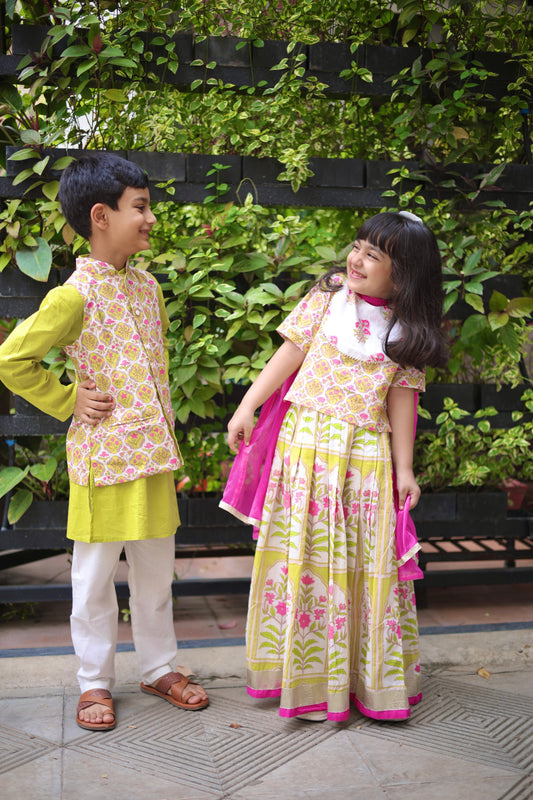 Bandhan Bloom Sibling set CubsNCrowns