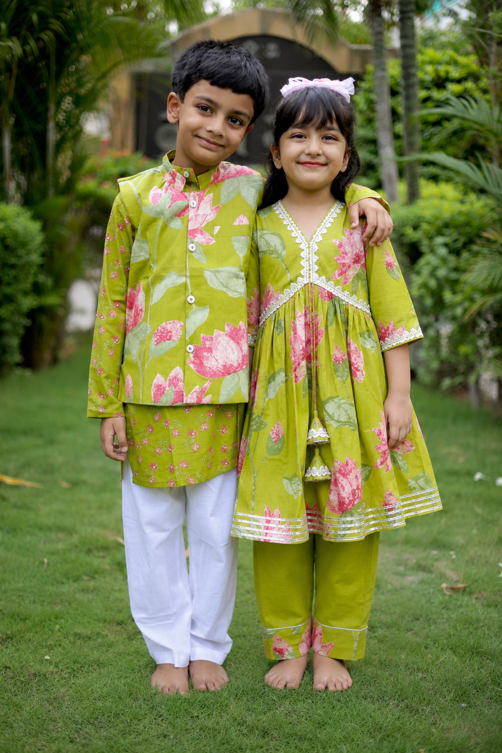 Lotus Bloom 2.0 Sibling Set