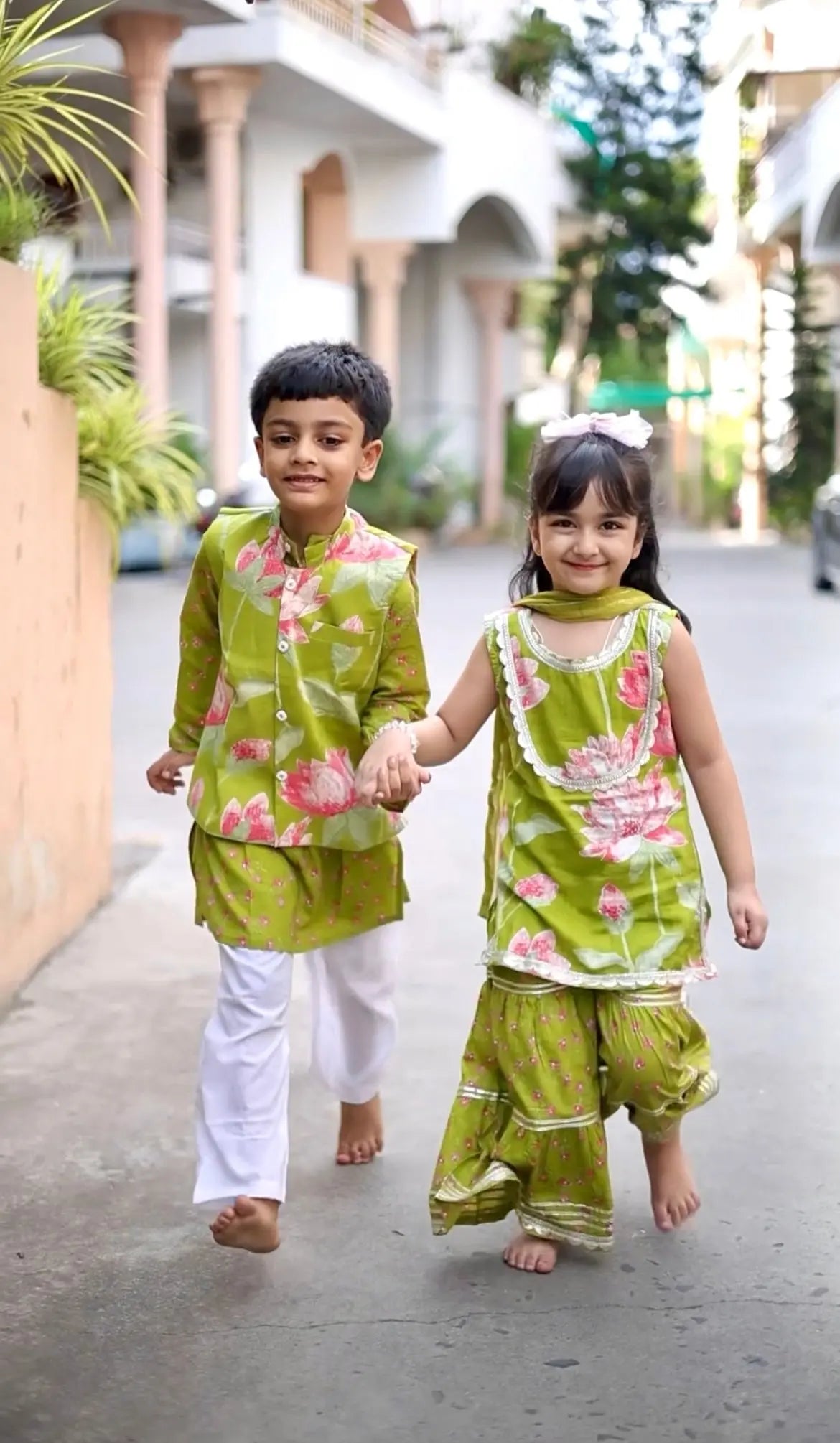 Lotus Sibling Set CubsNCrowns