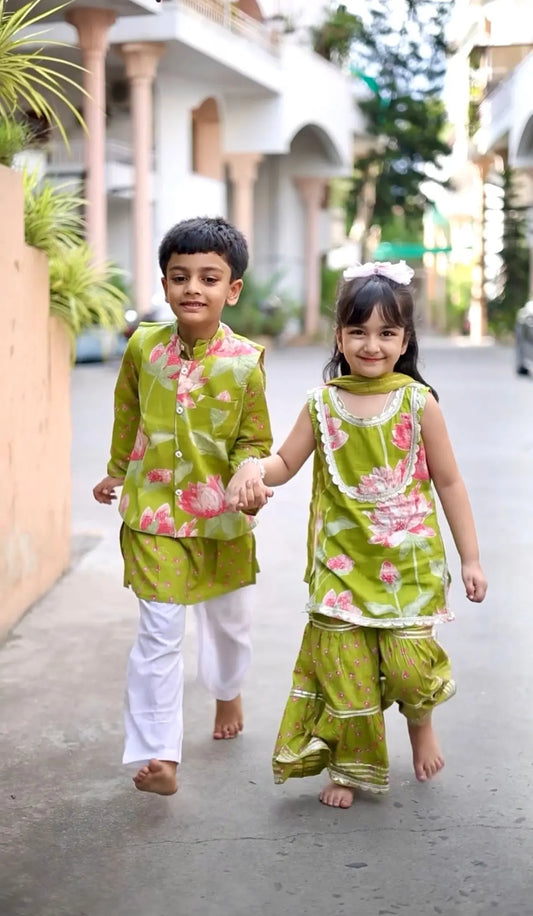 Lotus Sibling Set CubsNCrowns