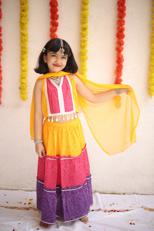 Rangilo Navratri Girls Set