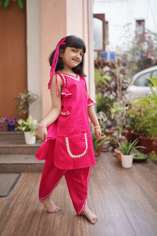 Gulabi Gudiya Girls Dhoti Set